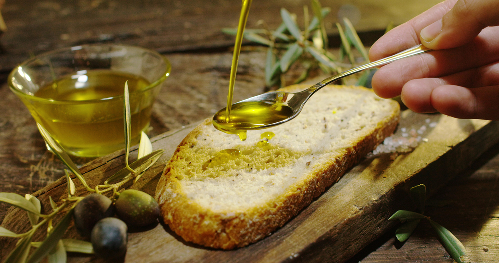 Lire la suite à propos de l’article L’huile d’olive et ses attributs positifs : ardence, amertume, fruité